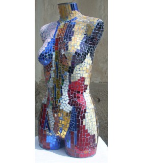 TOTEM - OMAGGIO ALLA DONNA